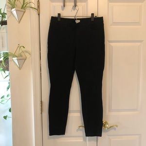J Crew Legging/Pull-On Black Pants Size 6